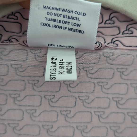 VINEYARD VINES Whale Print Sleep Shirt PJ WOMEN XS Button Down Logo Light Pink - Picture 10 of 10